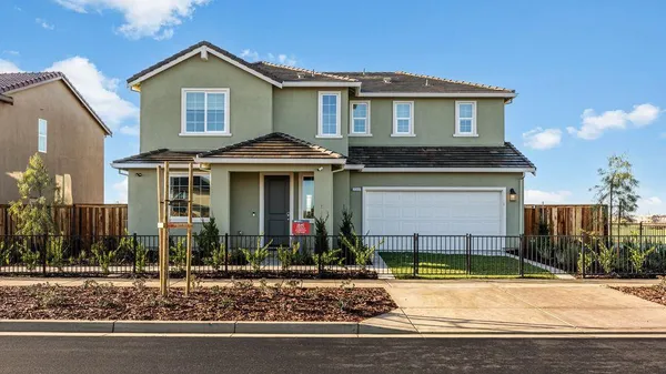 $785,455 | 3246 Oak Trl Drive, Manteca, CA 95337