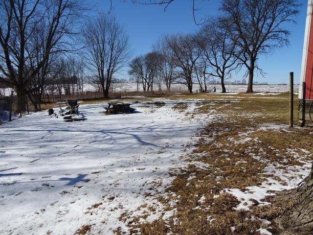 2182 North Flansburg Road Freeport, IL 61032 - Photo 17 of 23 a view of road with trees