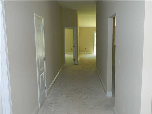 4505 Hermosa Road Crestview, FL 32539 - Photo 2 of 18