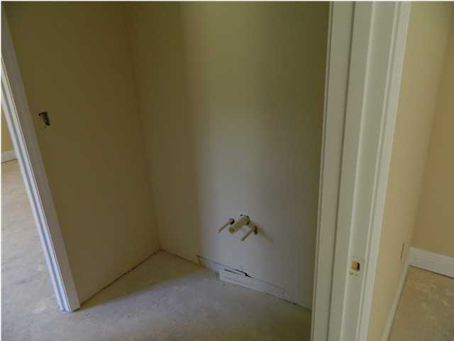 4505 Hermosa Road Crestview, FL 32539 - Photo 11 of 18