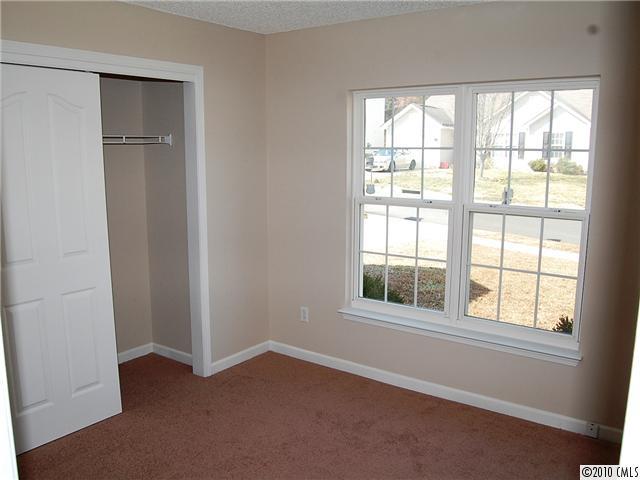 2231 Meadecroft Road Charlotte, NC 28214 - Photo 12 of 16 Gallery Image 12