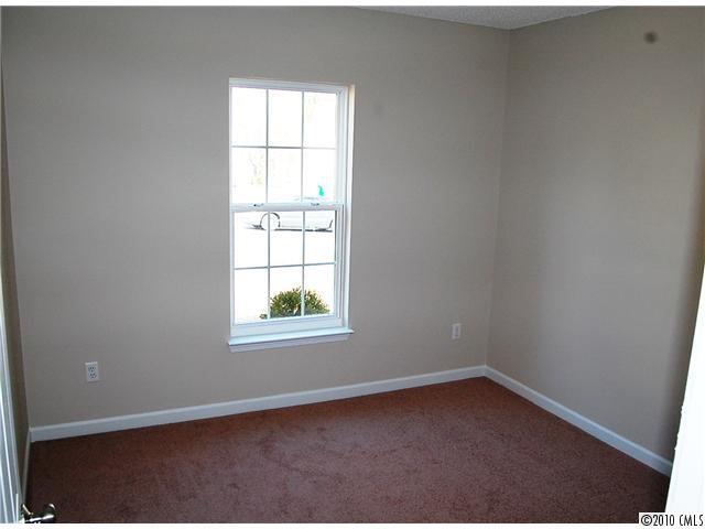 2231 Meadecroft Road Charlotte, NC 28214 - Photo 13 of 16 Gallery Image 13