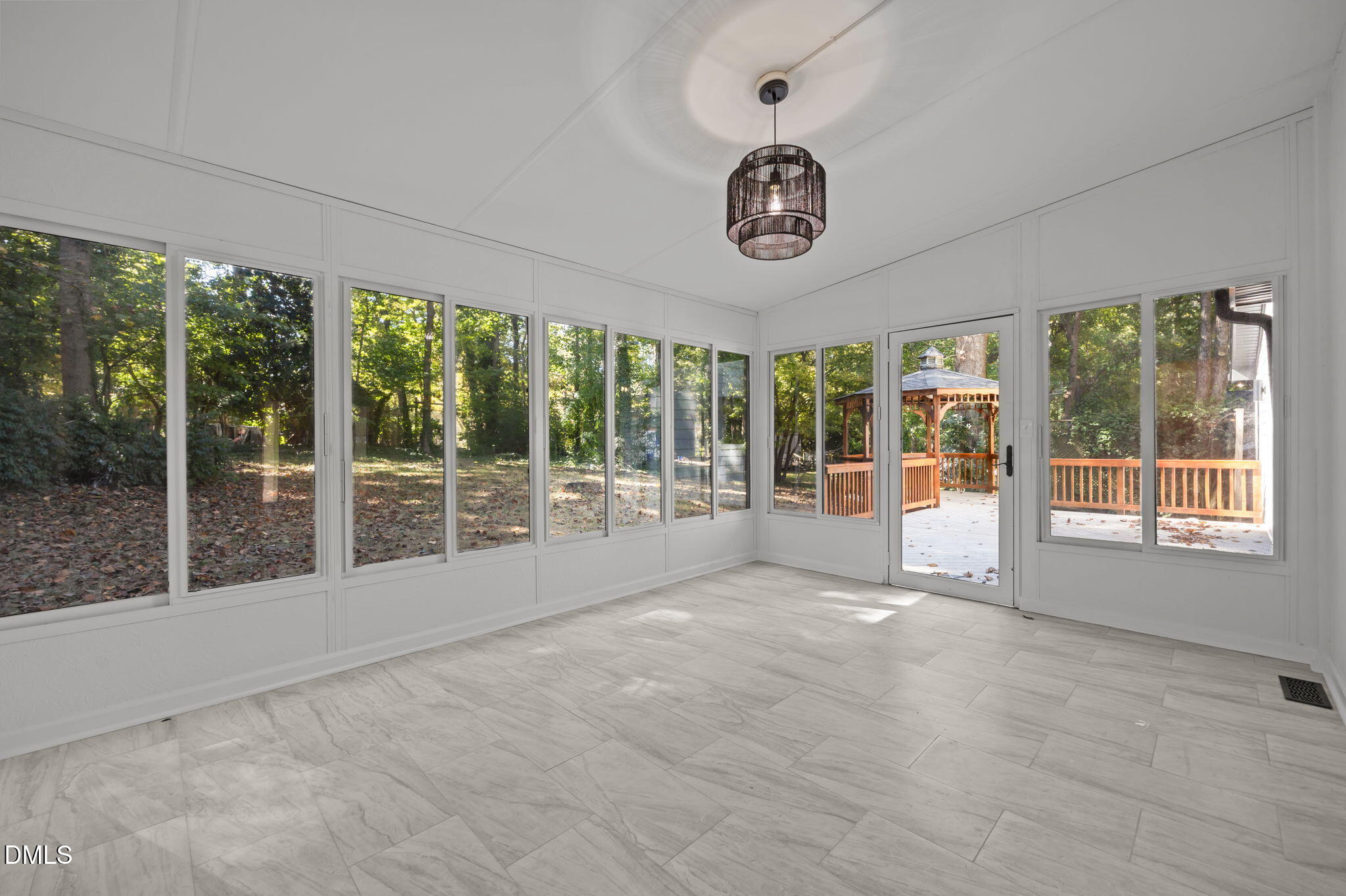 6315 Arnold Road Raleigh, NC 27607 - Photo 10 of 28 17-web-or-mls-IMG_3834