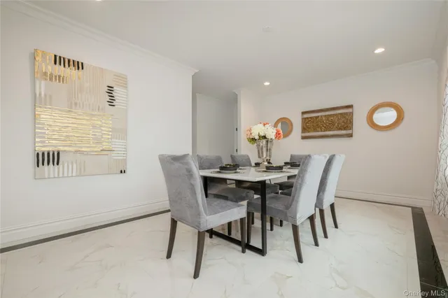 $1,649,999 | 17 East Avenue, Hicksville, NY 11801