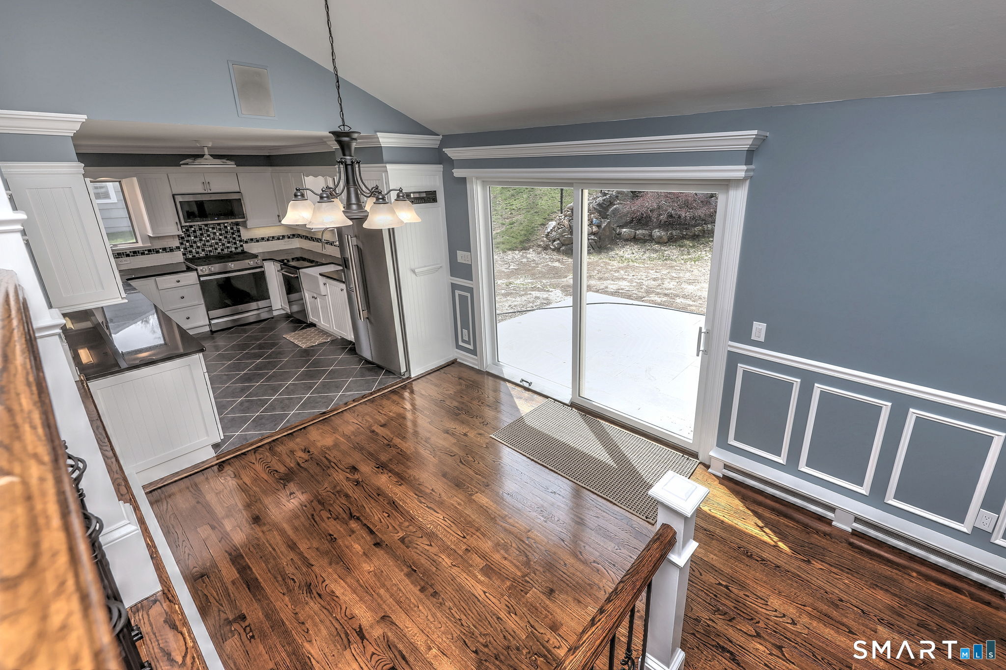 31 Shawnee Road Trumbull, CT 06611 - Photo 37 of 40