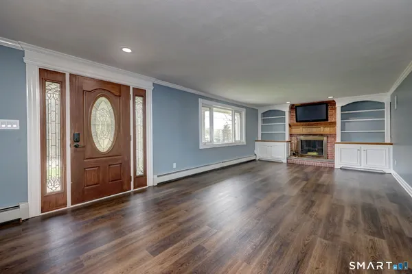 $4,000 | 31 Shawnee Road, Trumbull, CT 06611