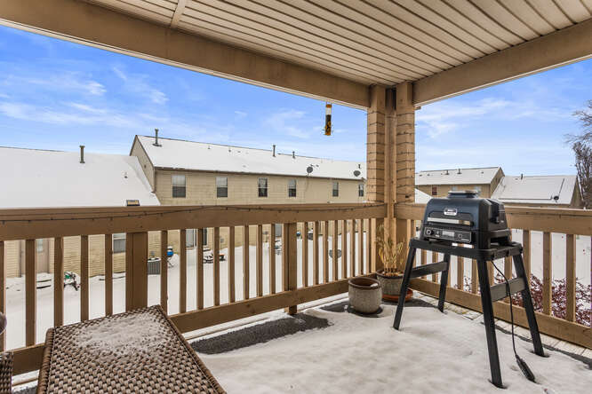 3761 Thornhill Circle Champaign, IL 61822 - Photo 14 of 18 a view of a chairs and table in the balcony