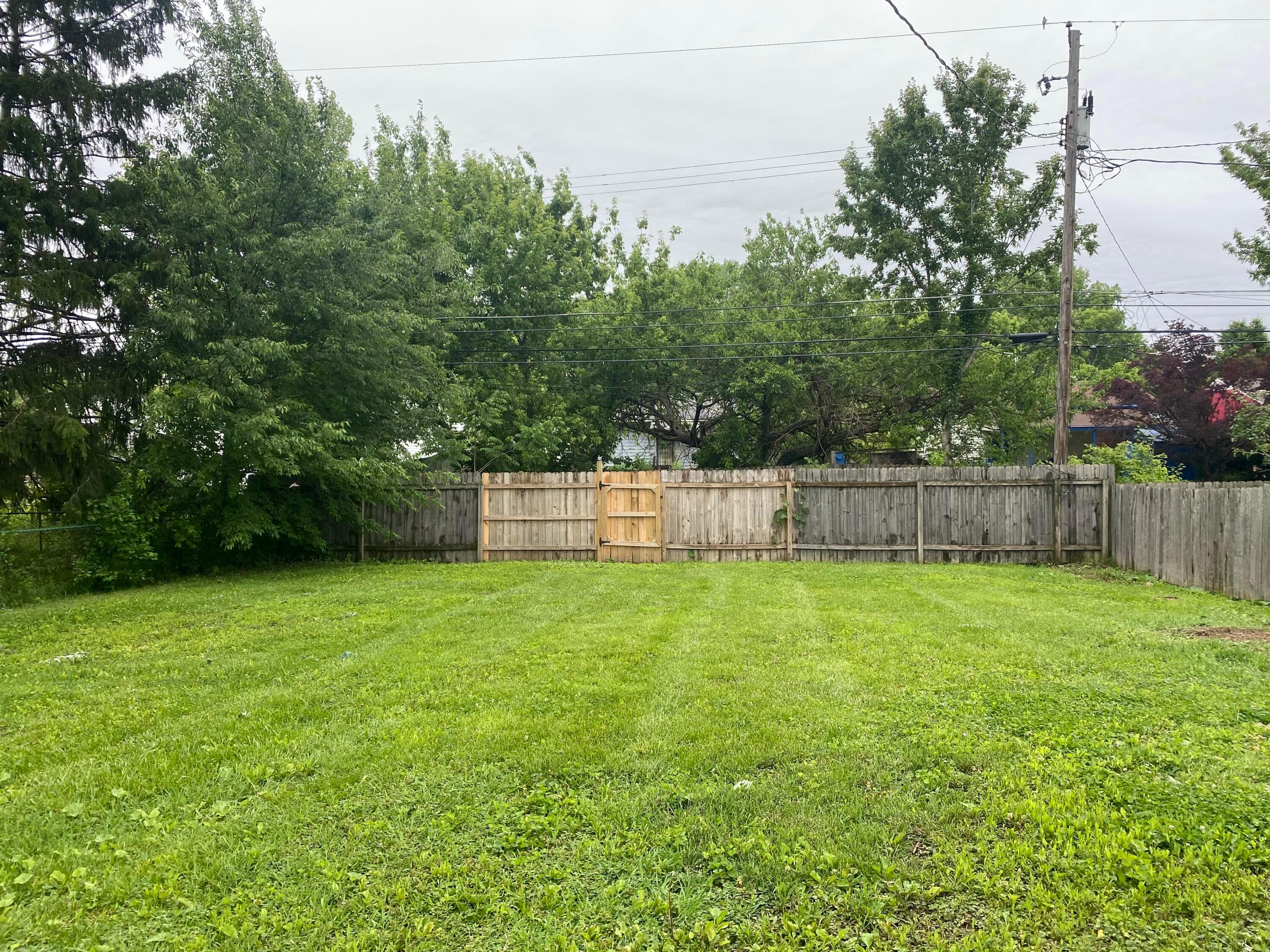2100 Ferris Road Columbus, OH 43224 - Photo 18 of 19 IMG_6836