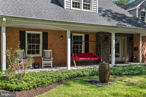 $995,000 | 542 Kerfoot Farm Road, Wilmington, DE 19803