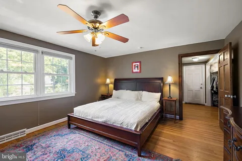 $995,000 | 542 Kerfoot Farm Road, Wilmington, DE 19803