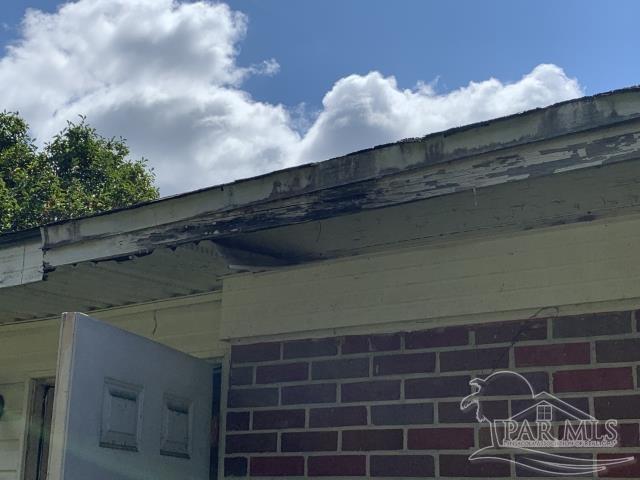 3281 Mason Road Walnut Hill, FL 32568 - Photo 16 of 41 a close view of a sink