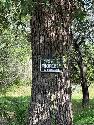 $69,000 | Lot D 497 Cr 124, Floresville, TX 78114