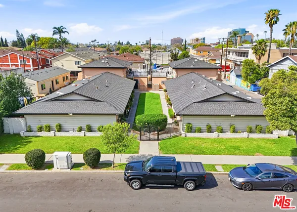 $3,200,000 | 311 South Kroeger Street, Anaheim, CA 92805