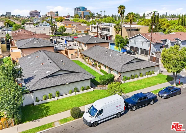 $3,200,000 | 311 South Kroeger Street, Anaheim, CA 92805