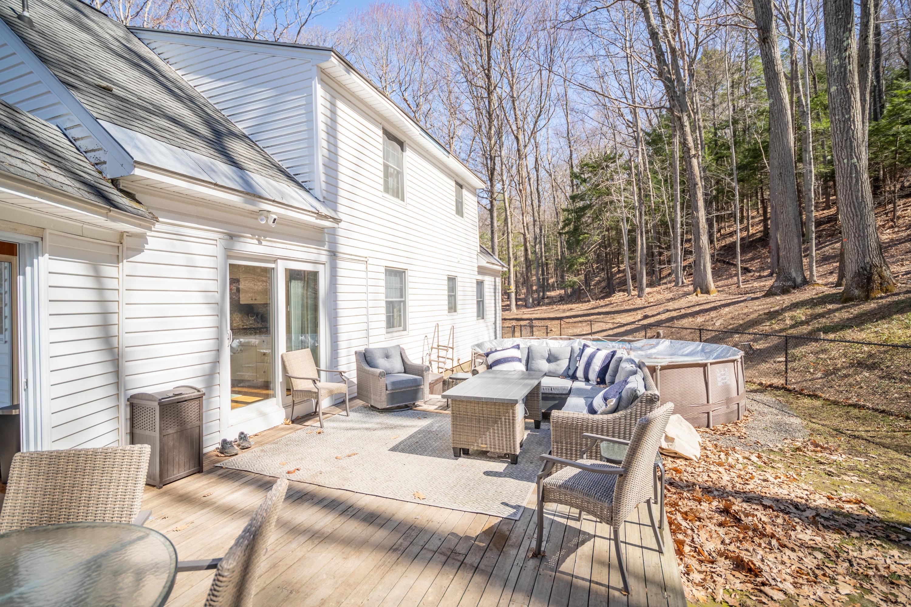 444 Cheshire Road Pittsfield, MA 01201 - Photo 22 of 25 444Cheshire-13