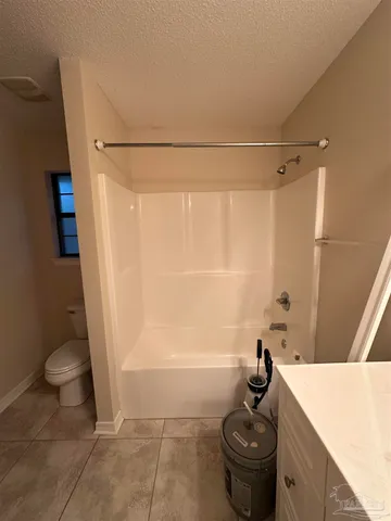 $1,100 | 9916 Guidy Lane, Unit 502, Pensacola, FL 32514