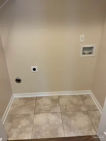 $1,100 | 9916 Guidy Lane, Unit 502, Pensacola, FL 32514