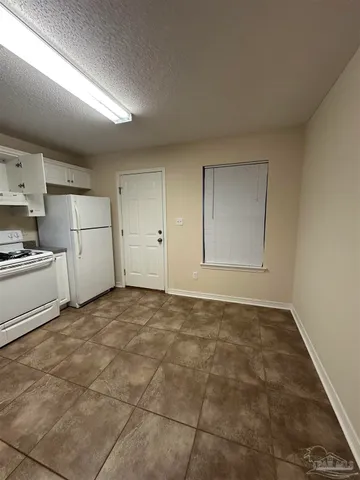 $1,100 | 9916 Guidy Lane, Unit 502, Pensacola, FL 32514