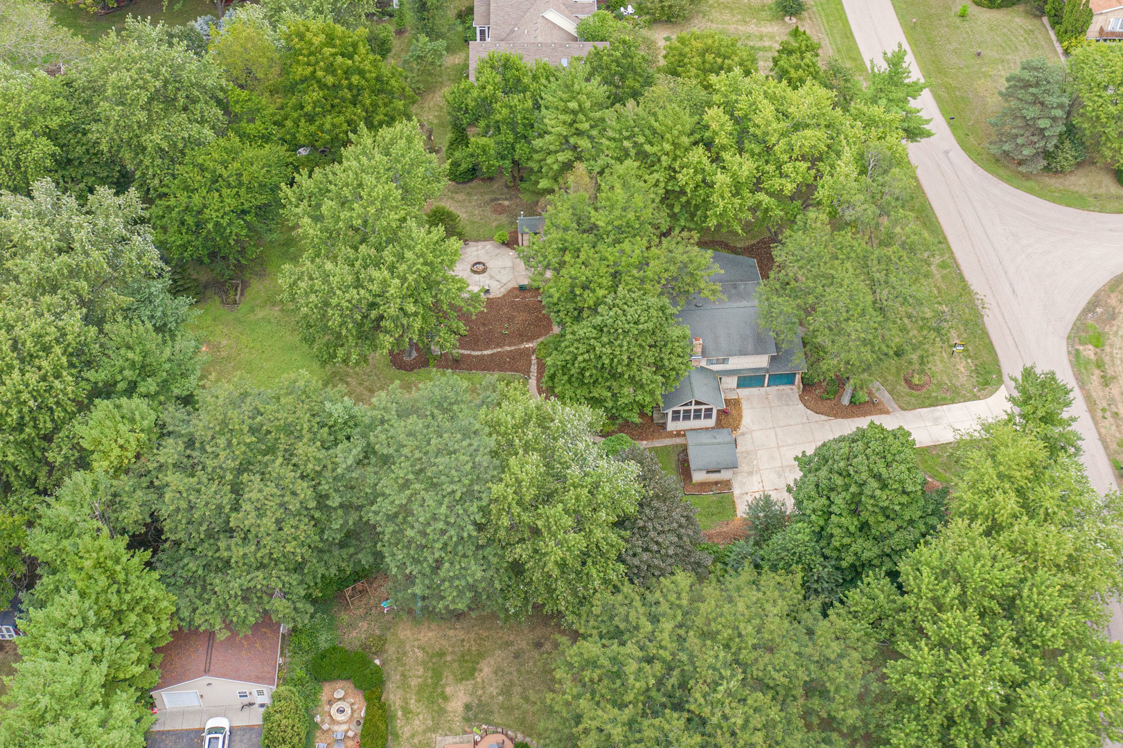 7N730 Sycamore Road St. Charles, IL 60175 - Photo 38 of 40 an aerial view of a house with a yard