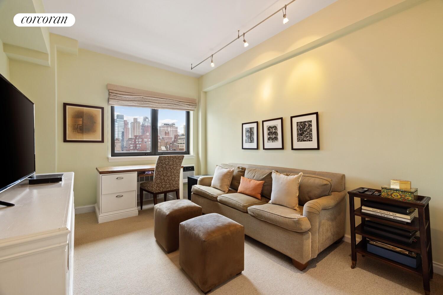 181 East 73rd Street, Unit 17AB Manhattan, NY 10021 - Photo 9 of 14