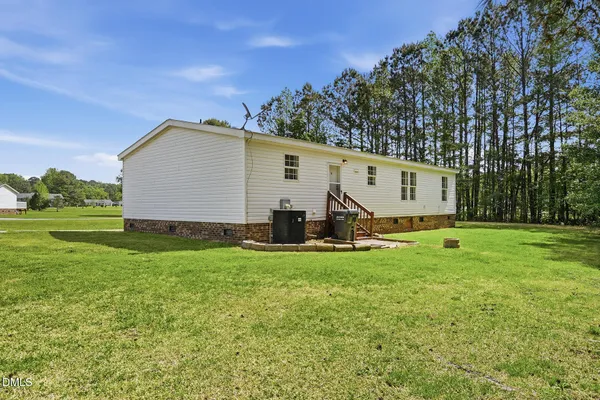 $1,750 | 57 Hunter Landing Drive, Smithfield, NC 27577