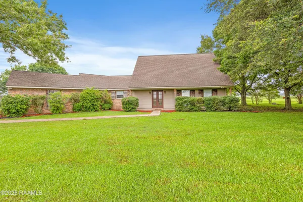 $375,000 | 1617 Grey Fox Highway, Iota, LA 70543