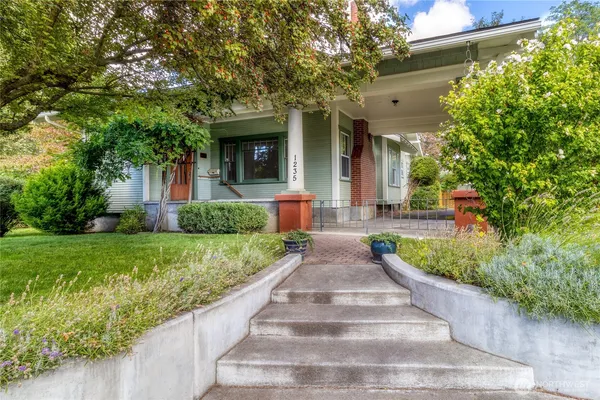 $465,000 | 1235 East Isaacs Avenue, Walla Walla, WA 99362