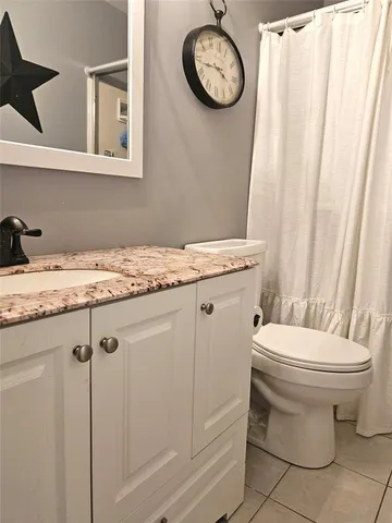 $150,000 | 15 Vista Gdns Trail, Unit 206, Vero Beach, FL 32962