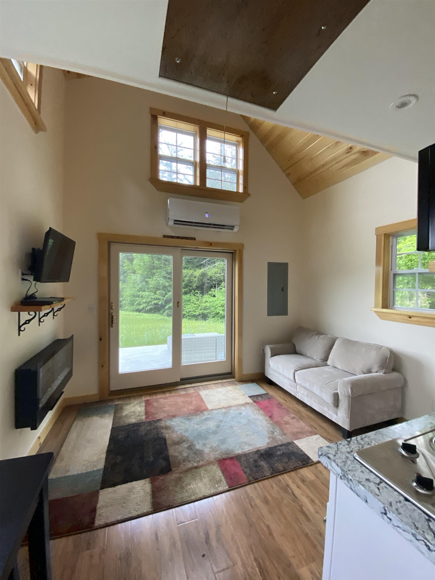 1126 Russ Hill Road Royalton, VT 05068 - Photo 5 of 12