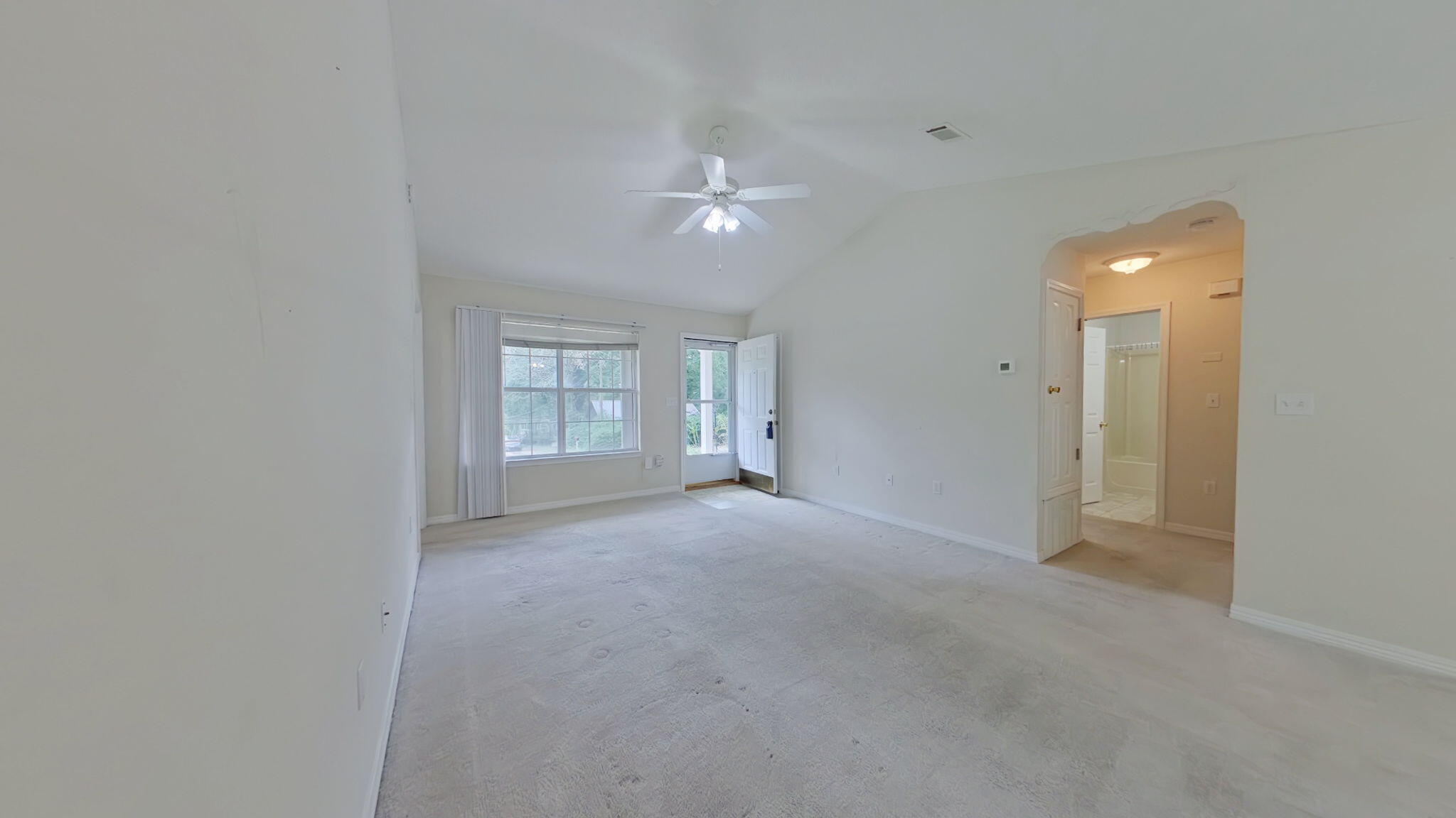 117 Jeff Drive Crestview, FL 32536 - Photo 5 of 33 a view of empty room with window