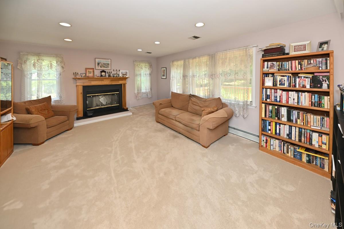 14 Roble Road Suffern, NY 10901 - Photo 16 of 30