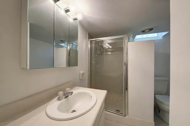 $439,000 | 3224 Lakewood Drive, Ann Arbor, MI 48103