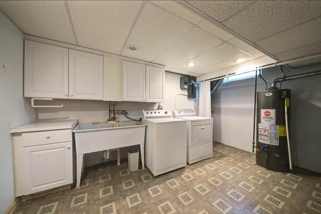 $439,000 | 3224 Lakewood Drive, Ann Arbor, MI 48103