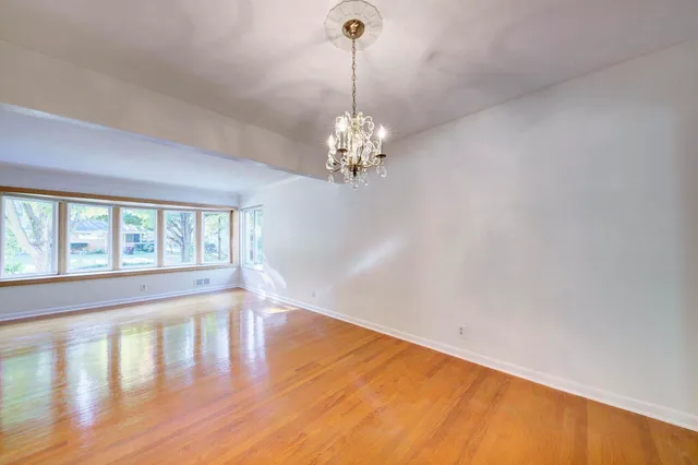 $439,000 | 3224 Lakewood Drive, Ann Arbor, MI 48103