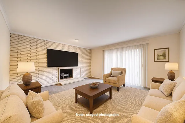 $439,000 | 3224 Lakewood Drive, Ann Arbor, MI 48103