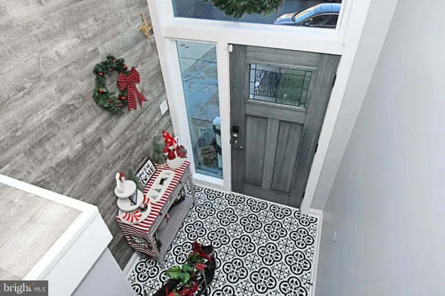 $347,000 | 3568 Gloucester Lane, Philadelphia, PA 19114