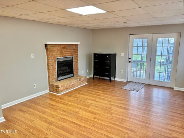 $2,200 | 1023 Justus Drive, Unit 38, Johnson City, TN 37604