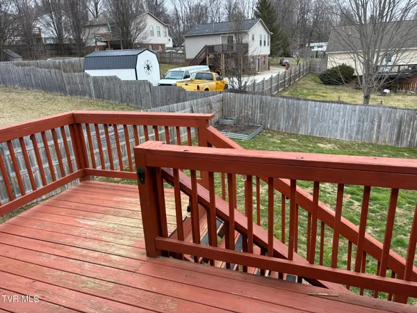 $2,200 | 1023 Justus Drive, Unit 38, Johnson City, TN 37604