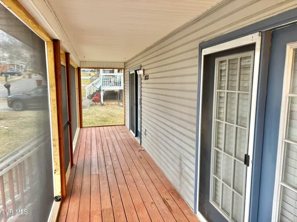 $2,200 | 1023 Justus Drive, Unit 38, Johnson City, TN 37604