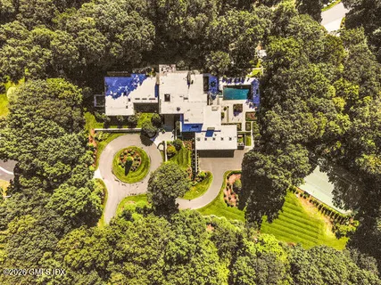$7,995,000 | 38 Partridge Hollow Road, Greenwich, CT 06831