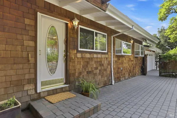 $1,399,000 | 150 Tamal Vista Drive, San Rafael, CA 94901