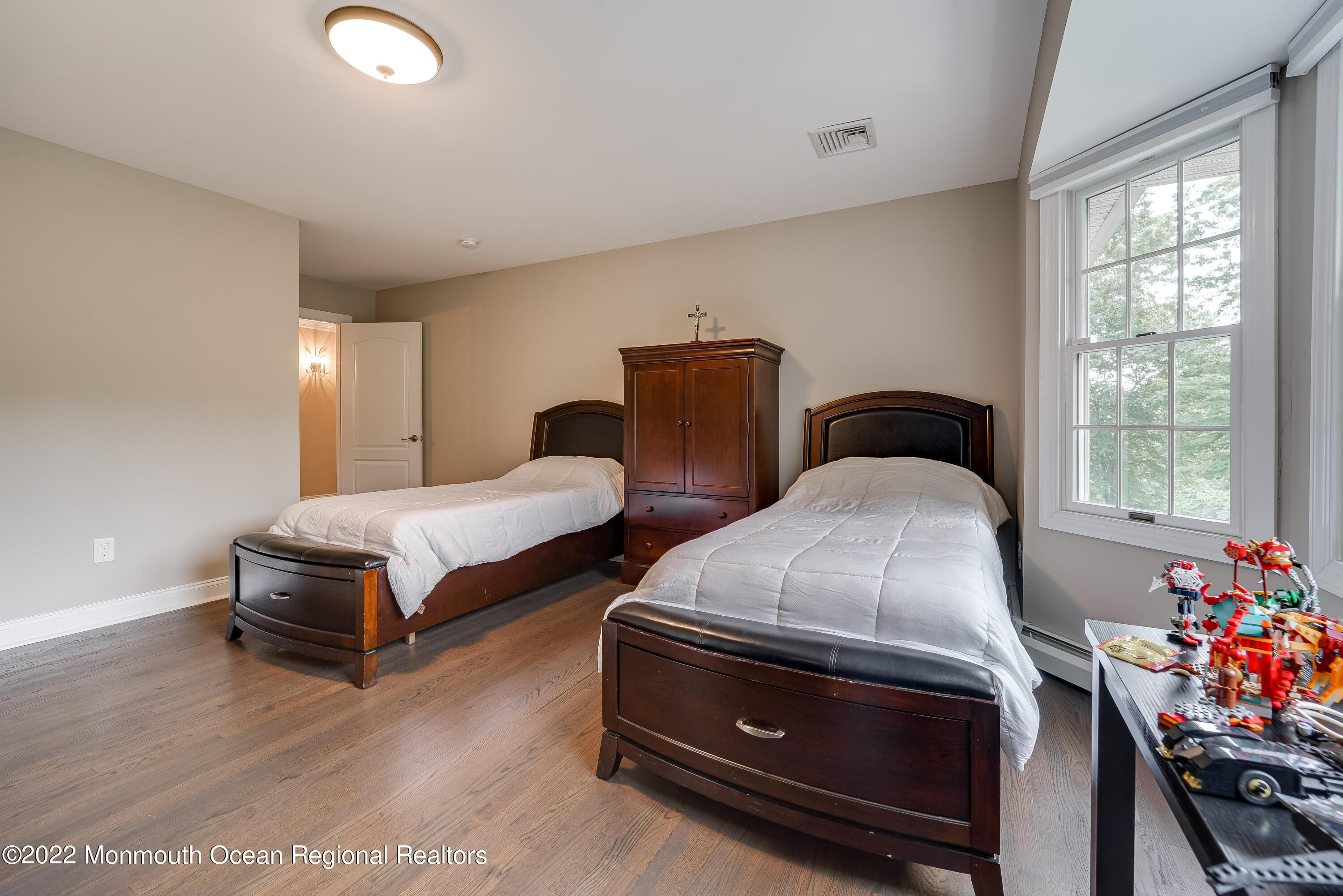 77 Pleasant Hill Road Randolph, NJ 07869 - Photo 41 of 85 a bedroom with two beds and a window