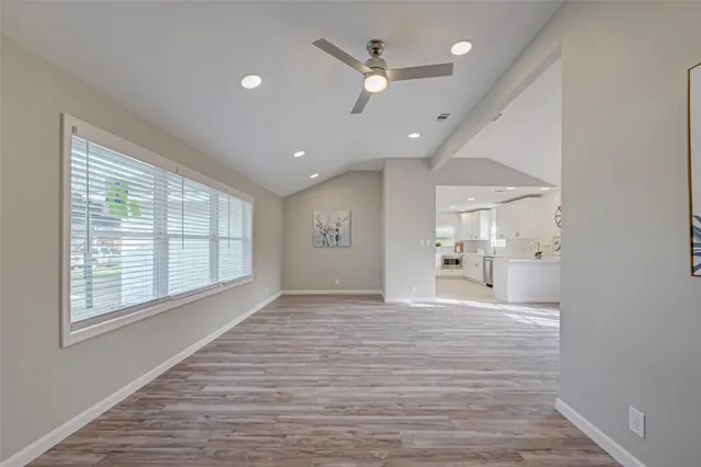 $2,600 | 1914 Lynnview Drive, Houston, TX 77055