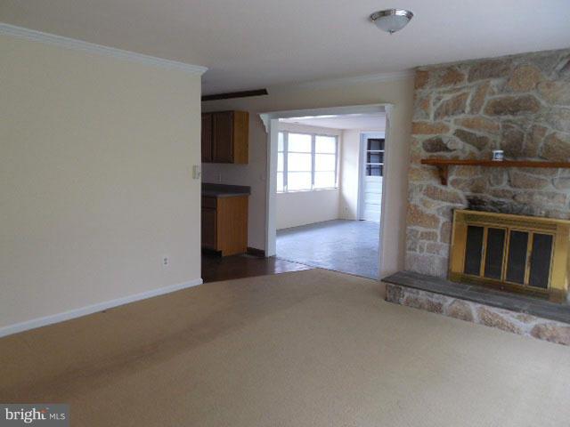 9697 Leeds Landing Road Easton, MD 21601 - Photo 6 of 13 Living Room
