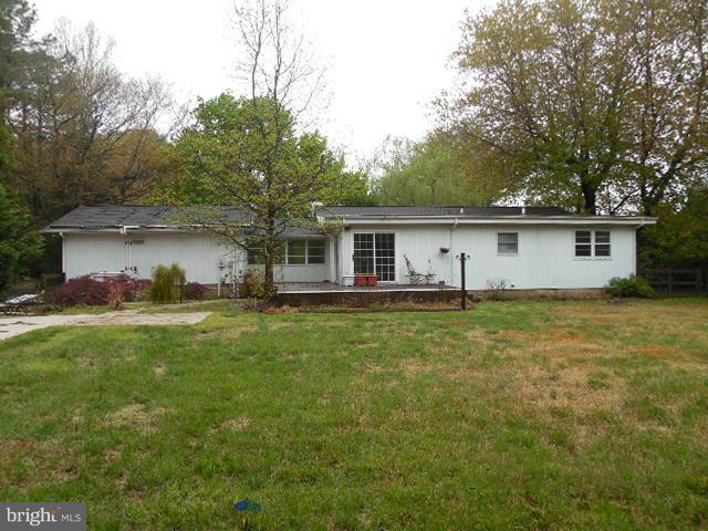 9697 Leeds Landing Road Easton, MD 21601 - Photo 9 of 13 Exterior (Rear)