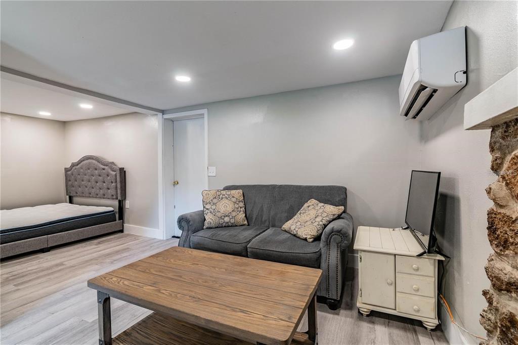 5714 Kenwood Avenue New Port Richey, FL 34652 - Photo 11 of 20