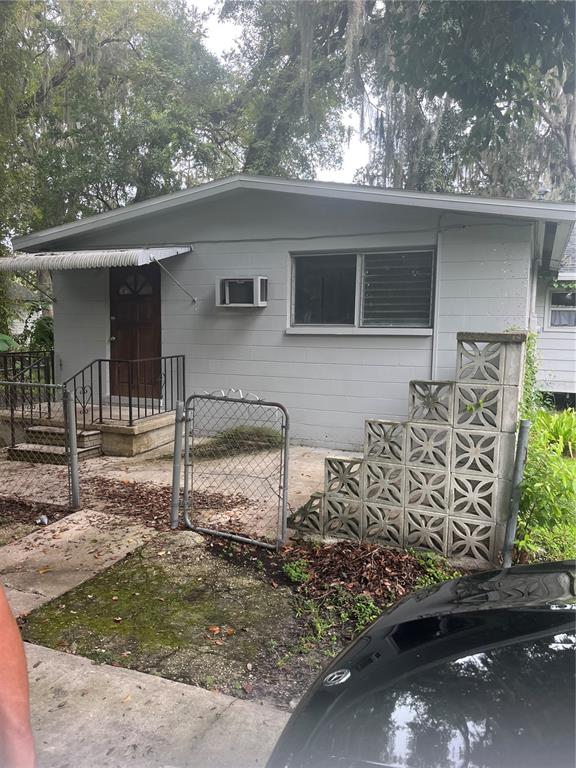 5714 Kenwood Avenue New Port Richey, FL 34652 - Photo 4 of 20