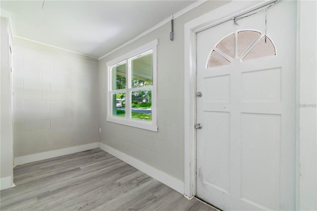 5714 Kenwood Avenue New Port Richey, FL 34652 - Photo 8 of 20