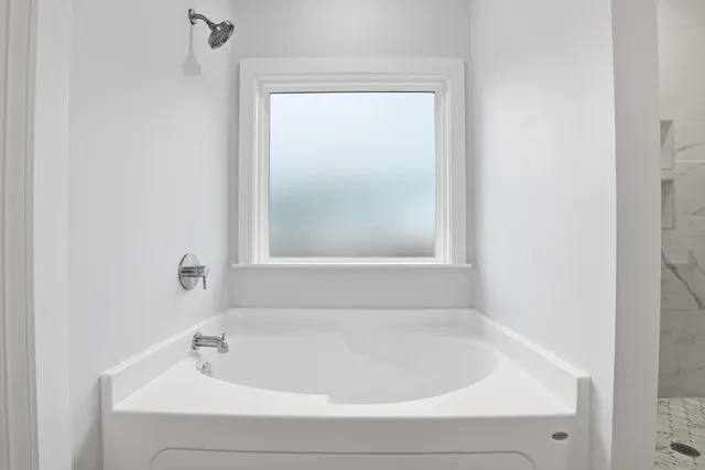 $700,000 | 15 Plew Avenue, Shalimar, FL 32579