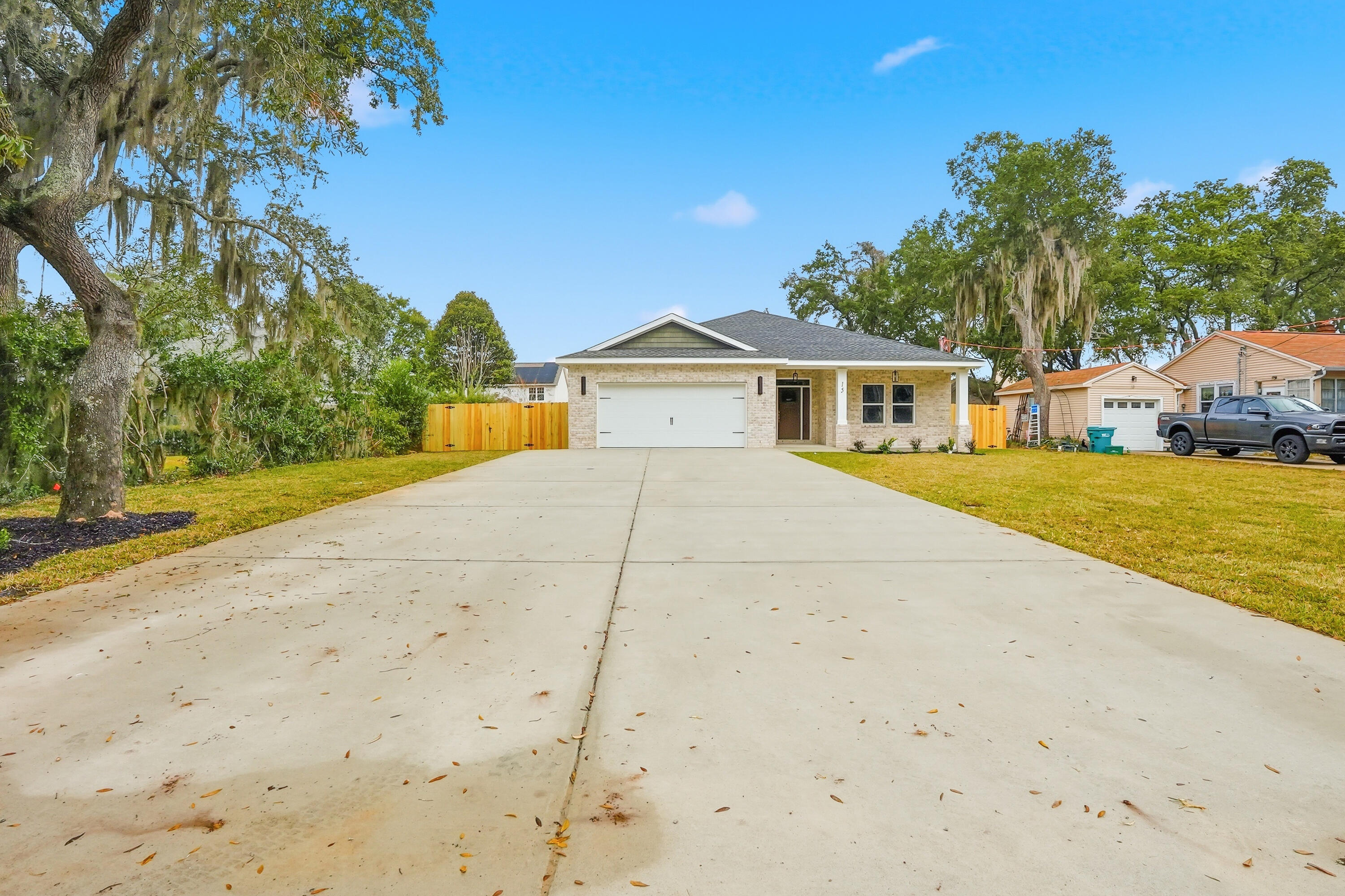 15 Plew Avenue Shalimar, FL 32579 - Photo 53 of 67 a view of a yard in front of house
